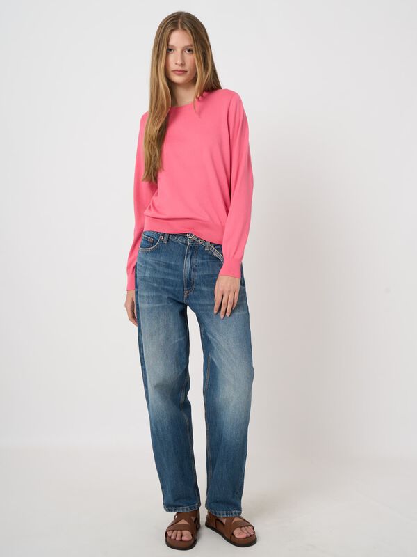 100% superfine cotton crew-neck sweater