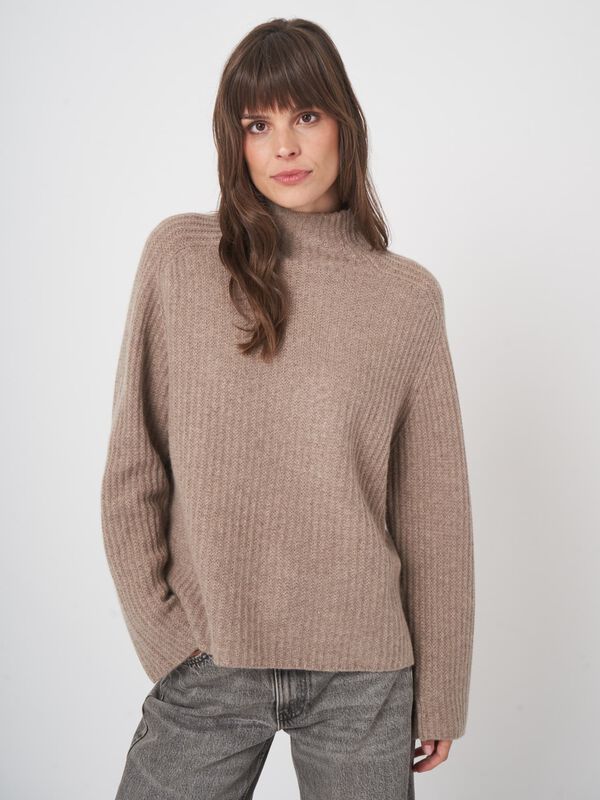 Stand collar rib knit sweater