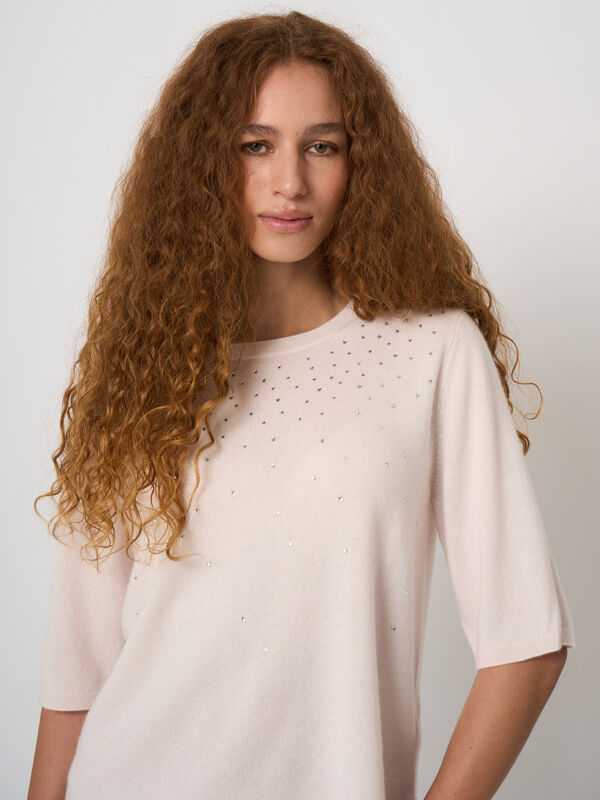 Organic cashmere sweater with hotfix